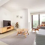 Noa - Ali Hoca 6 * Стамбул